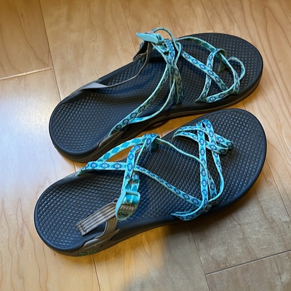 Women’s Chaco Sandals. Size 9. Open back. - Picture 2 of 6